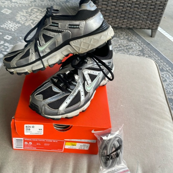 Nike Alvord  Series Black Silver Teal Track Running Sneakers Tennis Shoes 8.5 - Picture 3 of 13